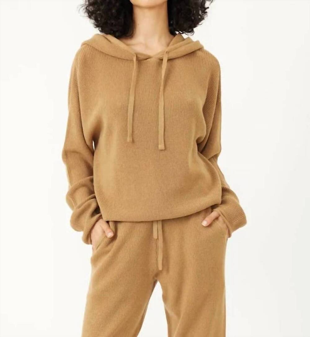 NEW STITCHES & STRIPES jia textured hoodie in camel